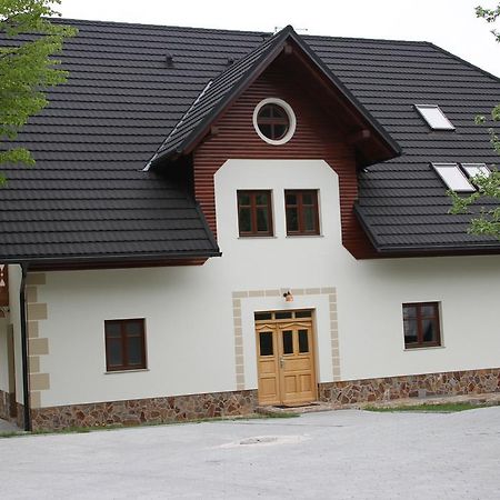 Farmstay Hisa Pecovnik Luče Exteriör bild